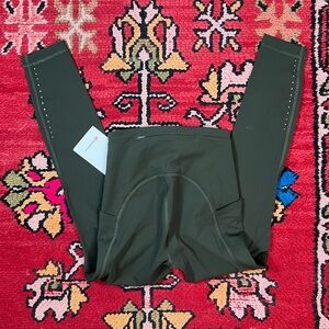 NWT Lululemon Olive Green Swift Speed HR Tight 25” Leggings